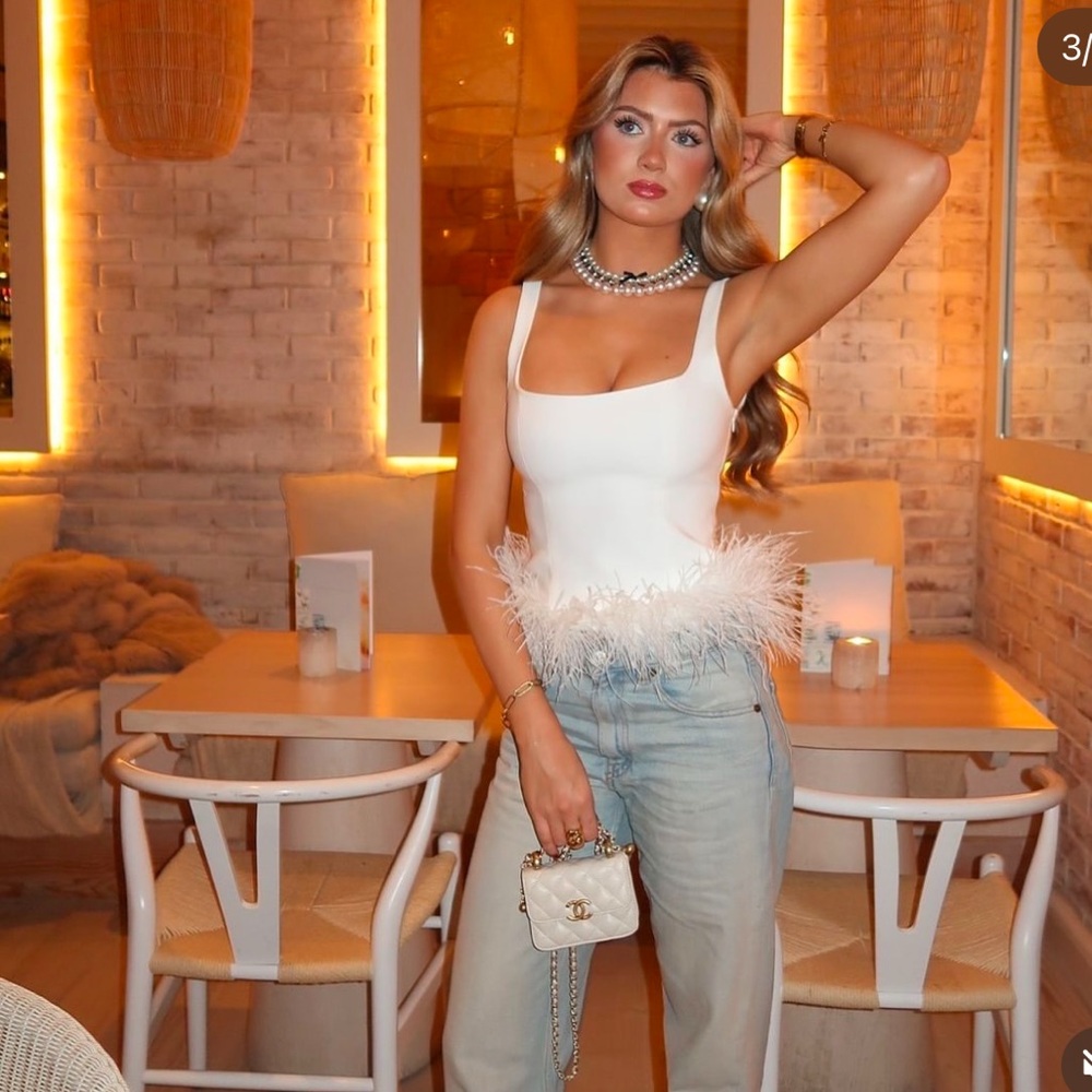 Zara stretchy feather white top